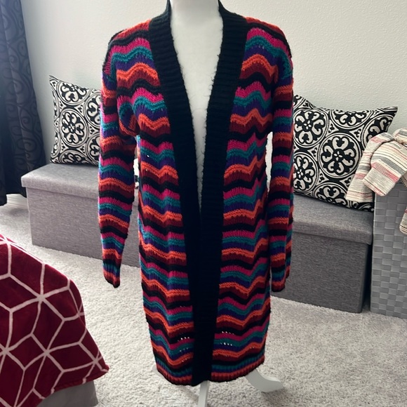 SHEIN Sweaters - EUC Multicolor Stripe Open Front Midi Sweater - Small